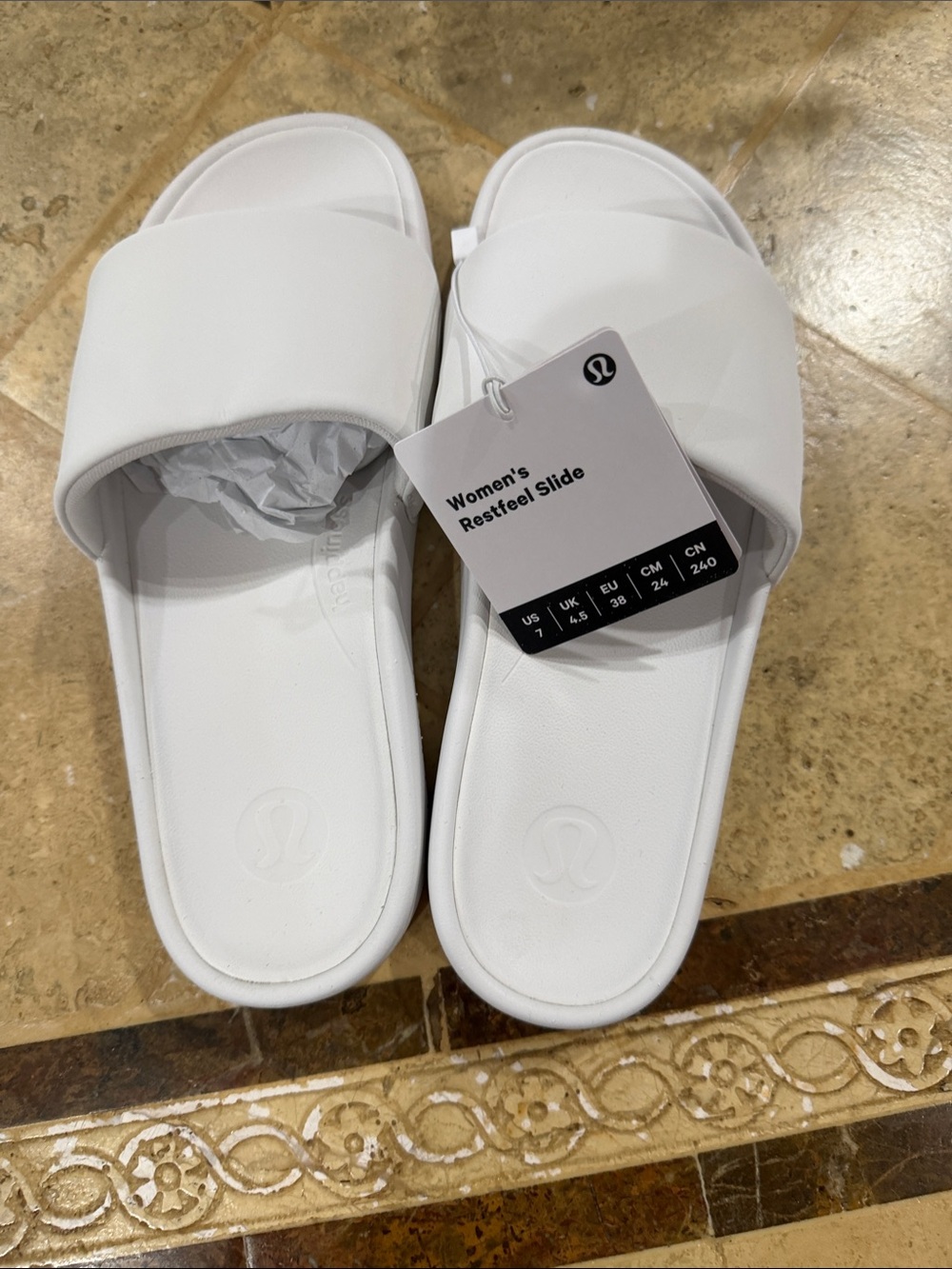 lululemon athletica Women's Restfeel Slide - White